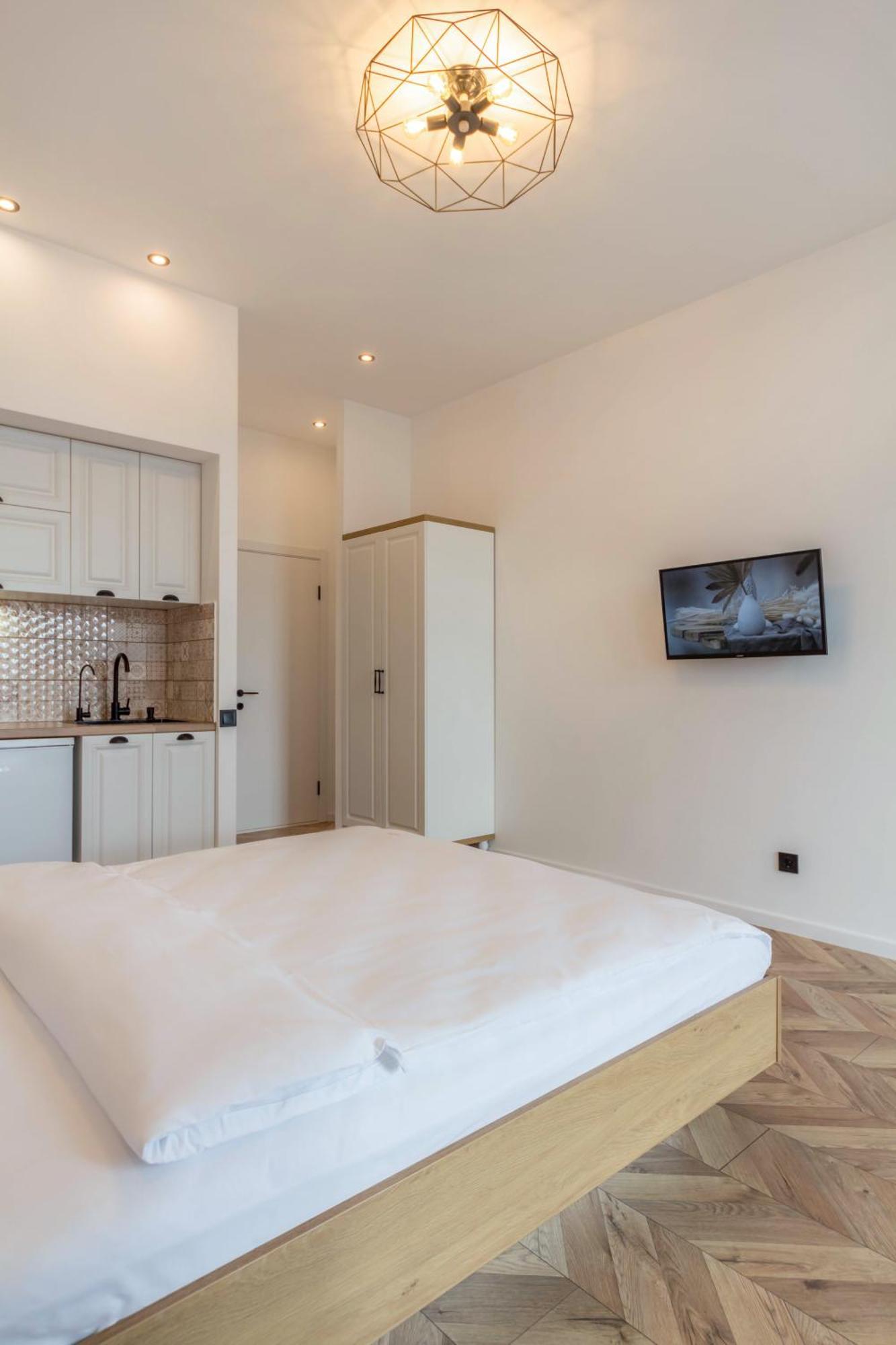 Апартаменти Design With Panoramic View Київ